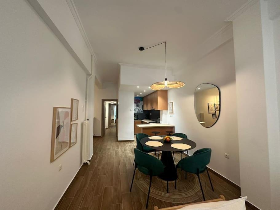 Spacious Stulish 2 Bd Flat Apartment Athen